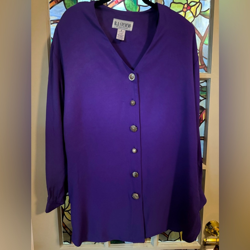 Vintage R.J. Stevens Purple Button-Up Blouse, Size 16 – Regal and Retro Chic!